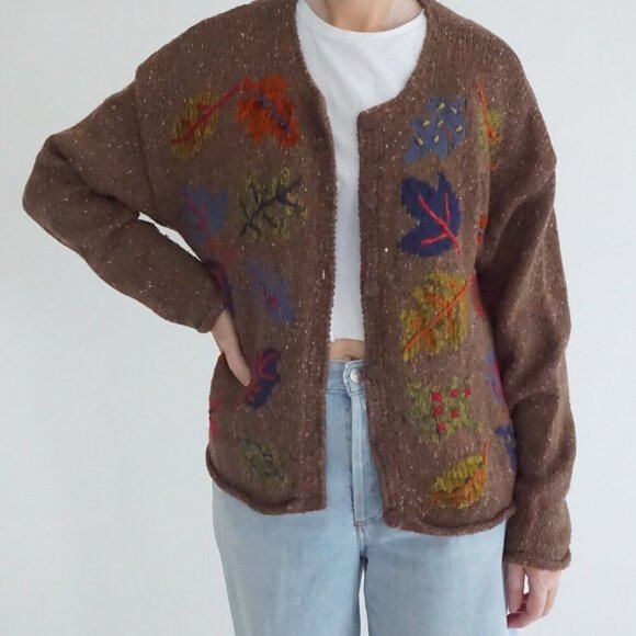 Sweaters - Vintage Fashion Bug Brown Autumn Fall Leaf Embroidered Button Knit Cardigan L